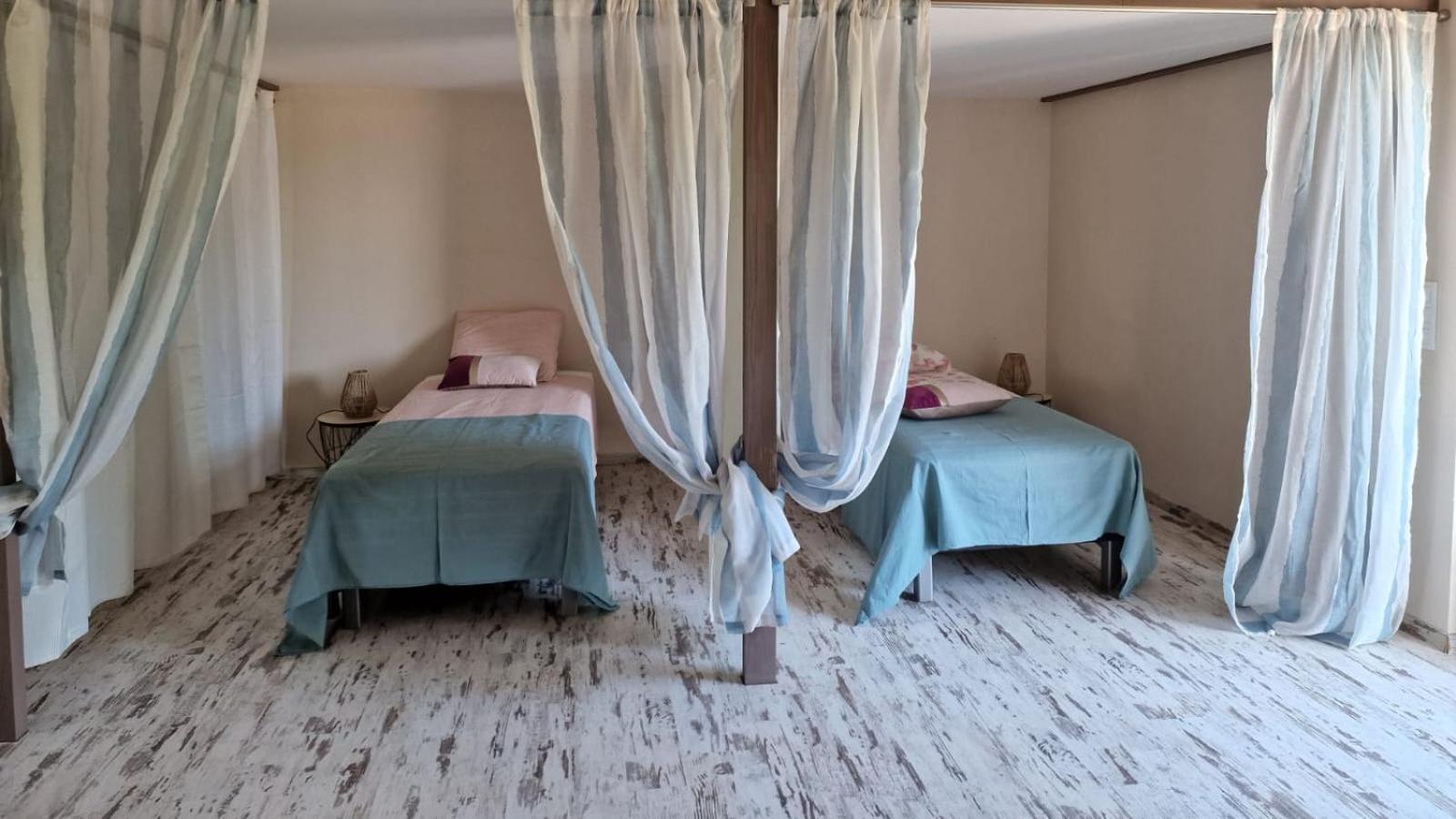St Remy De Provence, La Maison Du Berger Saint-Andiol エクステリア 写真